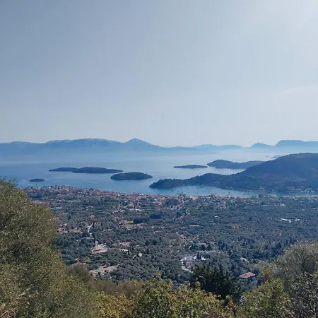 A1- Mikro Karavi Nydri (Lefkada)