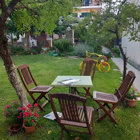 Apartment A1- Mikro Karavi